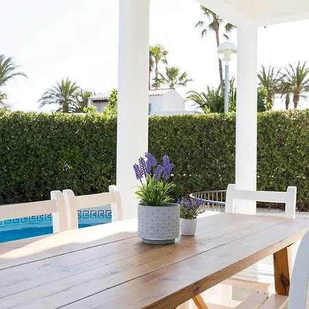 A 150m De La Playa Y Piscina Privada *