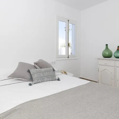 A 150m De La Playa Y Piscina Privada Vakantiehuis Cala 'n Bosch