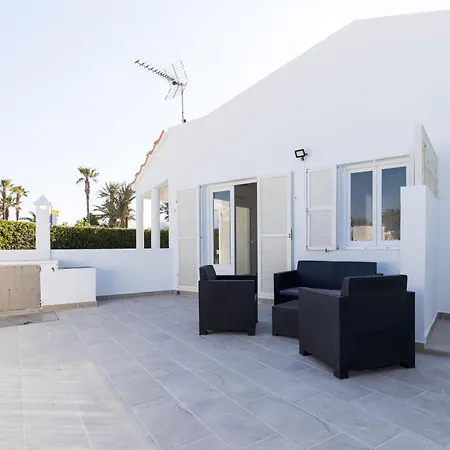 A 150m De La Playa Y Piscina Privada קאלאן בוש