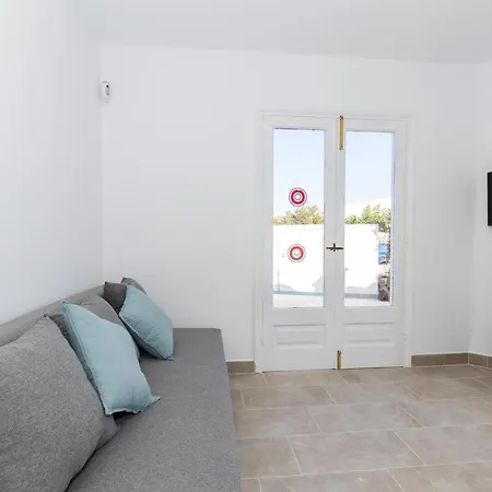 A 150m De La Playa Y Piscina Privada *