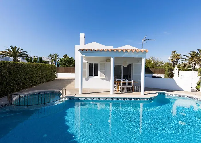 A 150m De La Playa Y Piscina Privada בית נופש