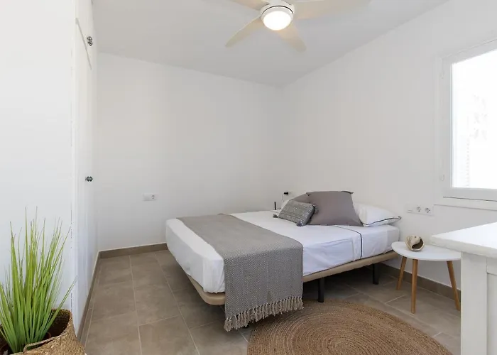 A 150m De La Playa Y Piscina Privada * Cala en Bosch