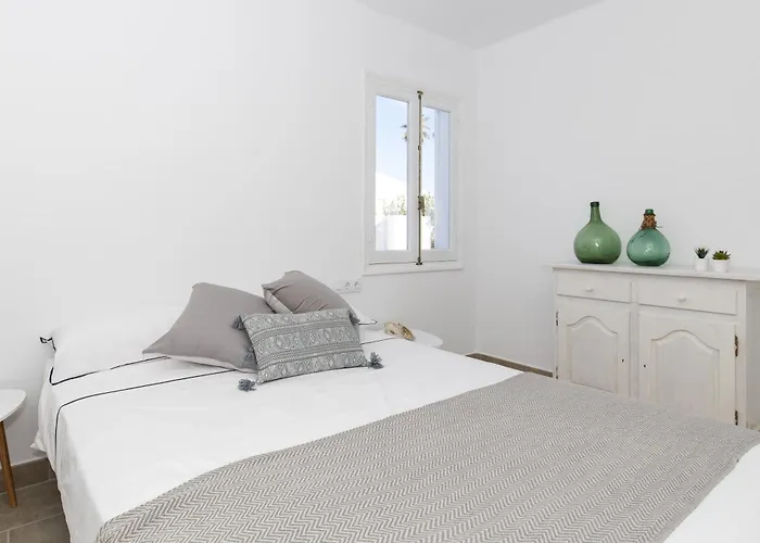 A 150m De La Playa Y Piscina Privada Cala en Bosch